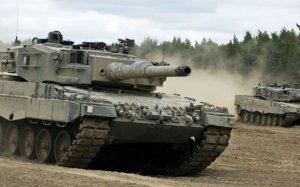  Azərbaycan “Leopard” tanklarının istehsalçısı ilə danışıqlar aparır